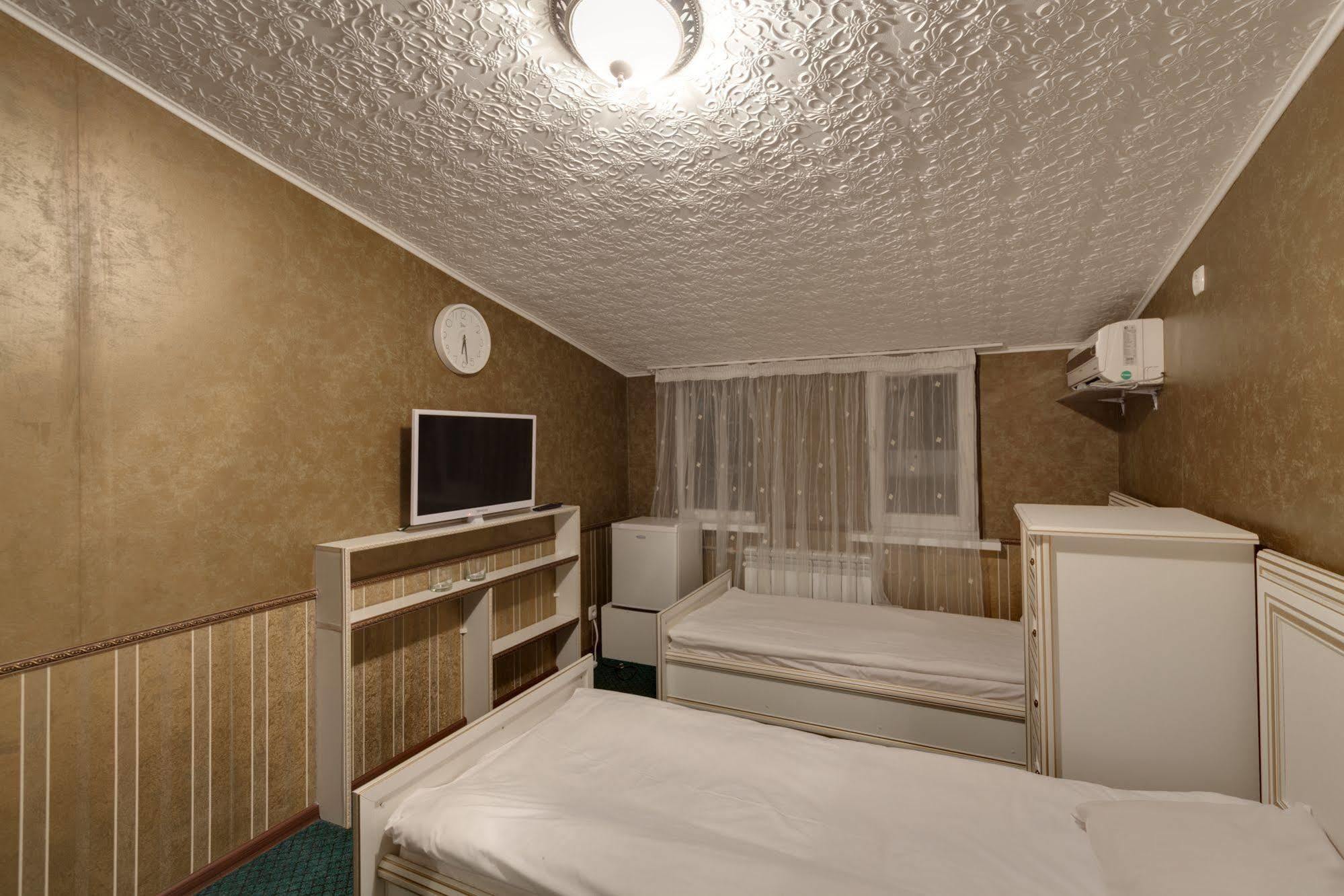 Pokrovsky Kiev Exterior foto